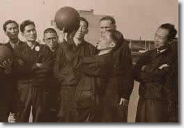 http://www.shymca.org.cn/images/centry5.JPG
